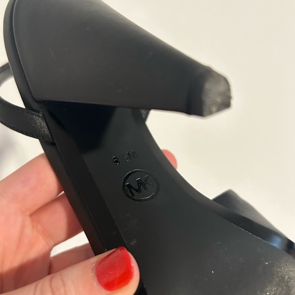 WORN ONCE Michael Kors knot heel - Picture 5 of 5